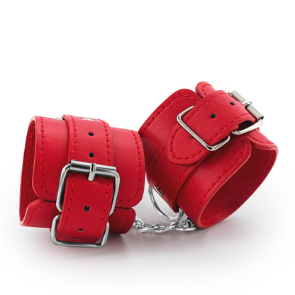 MANETTE IN ECOPELLE BONDAGE LOVE CRUSHIOUS ROSSE