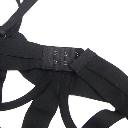 BODY STRINGATO CON APERTURA