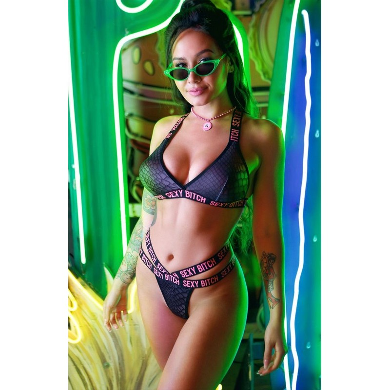 SEXY BITCH